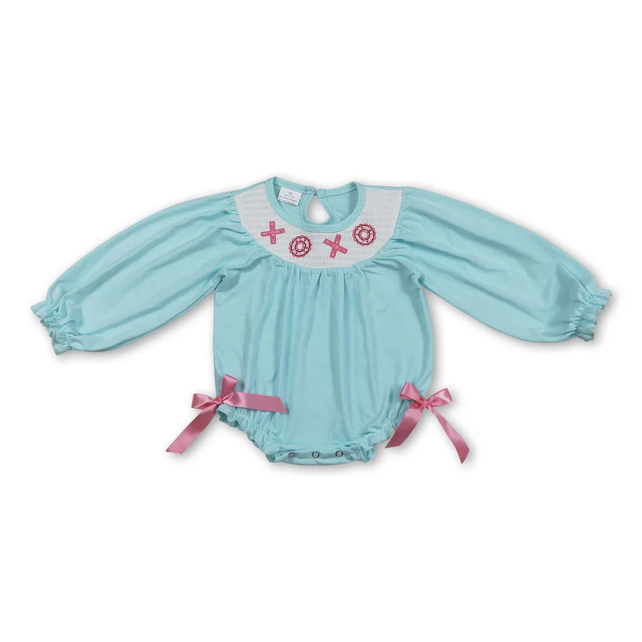 Girl's XOXO romper 1-2 week tat