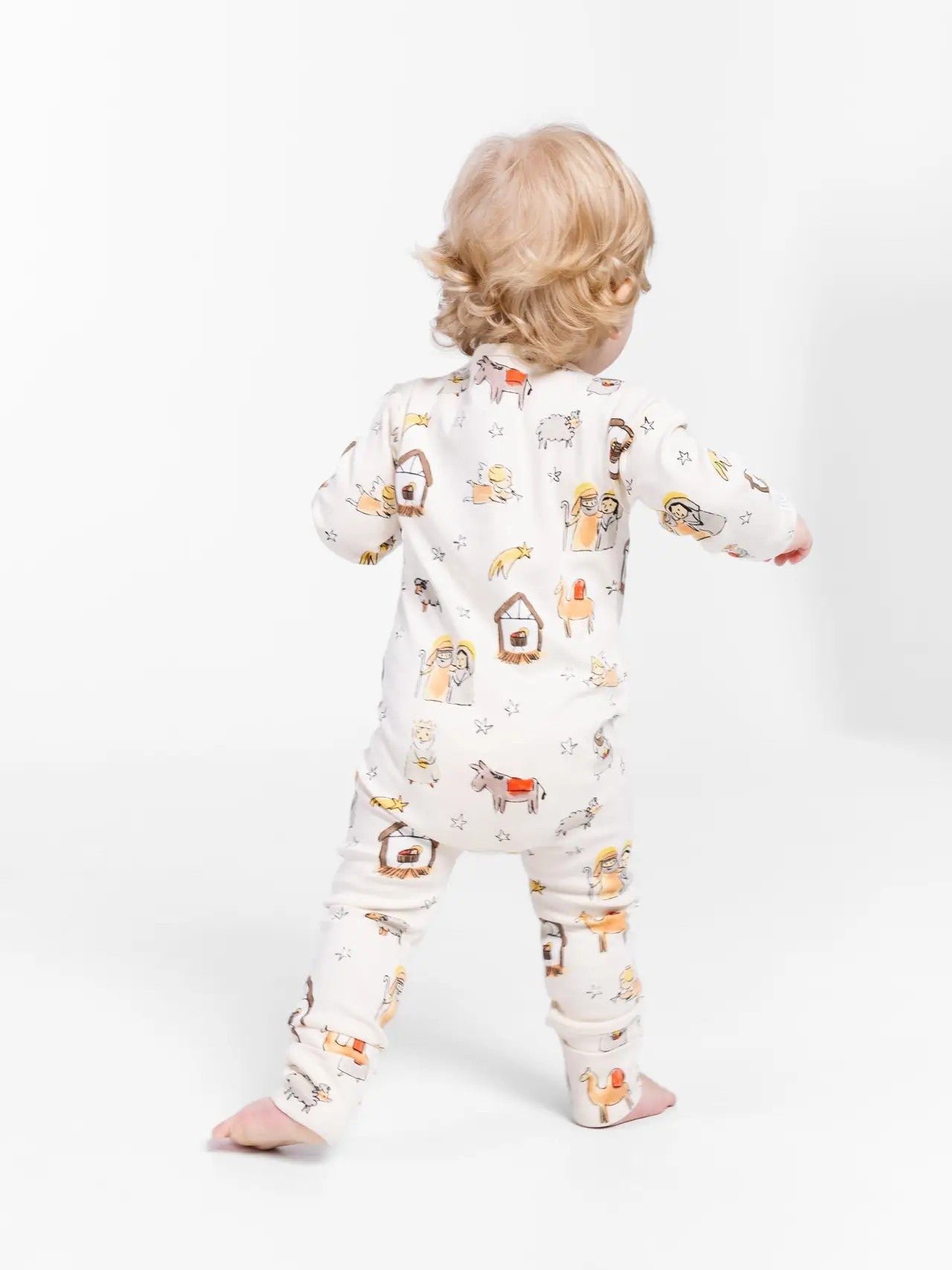 Away in the Manager Children Pajamas 2-3 week tat