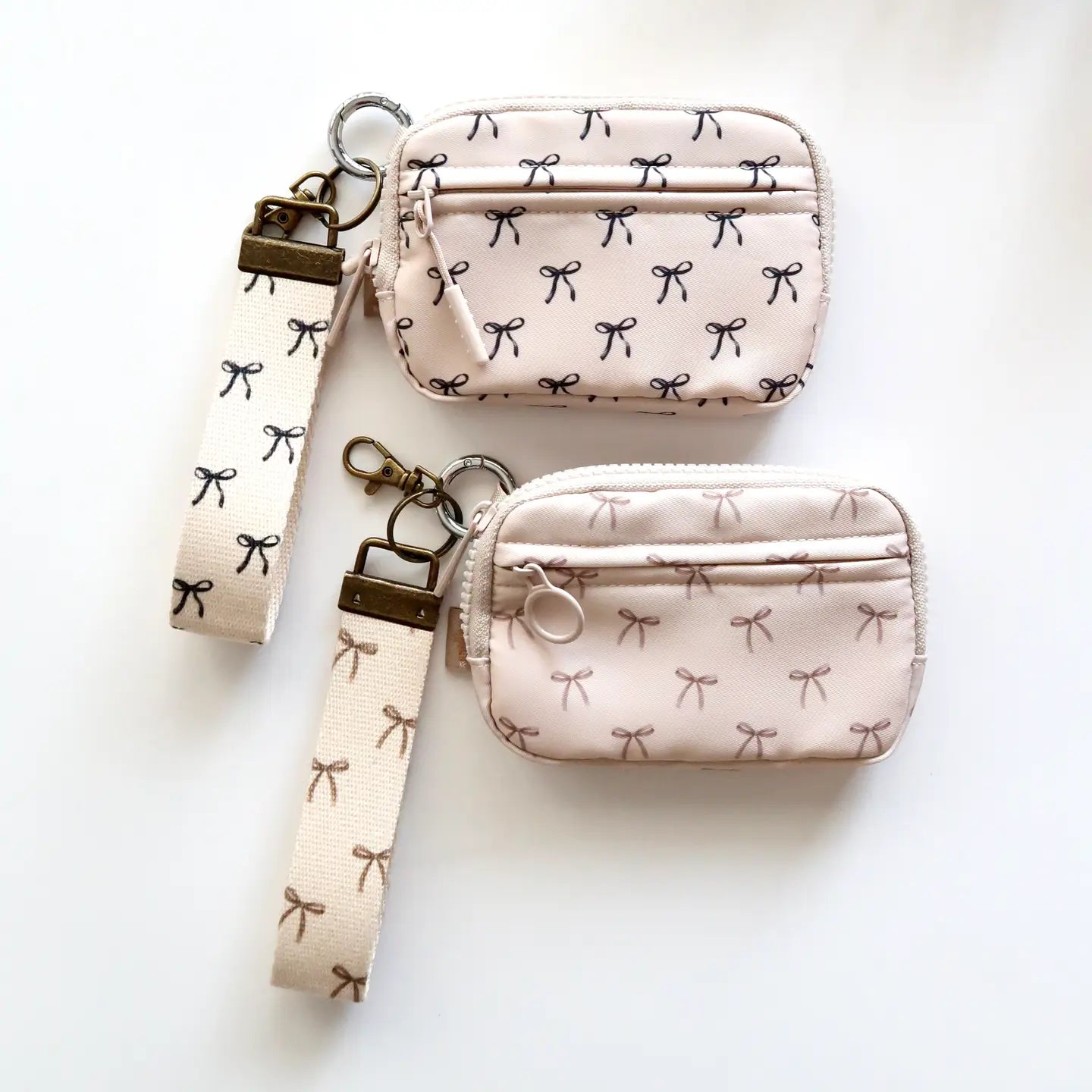 Bow Keychain with Wallet 2-3 week tat