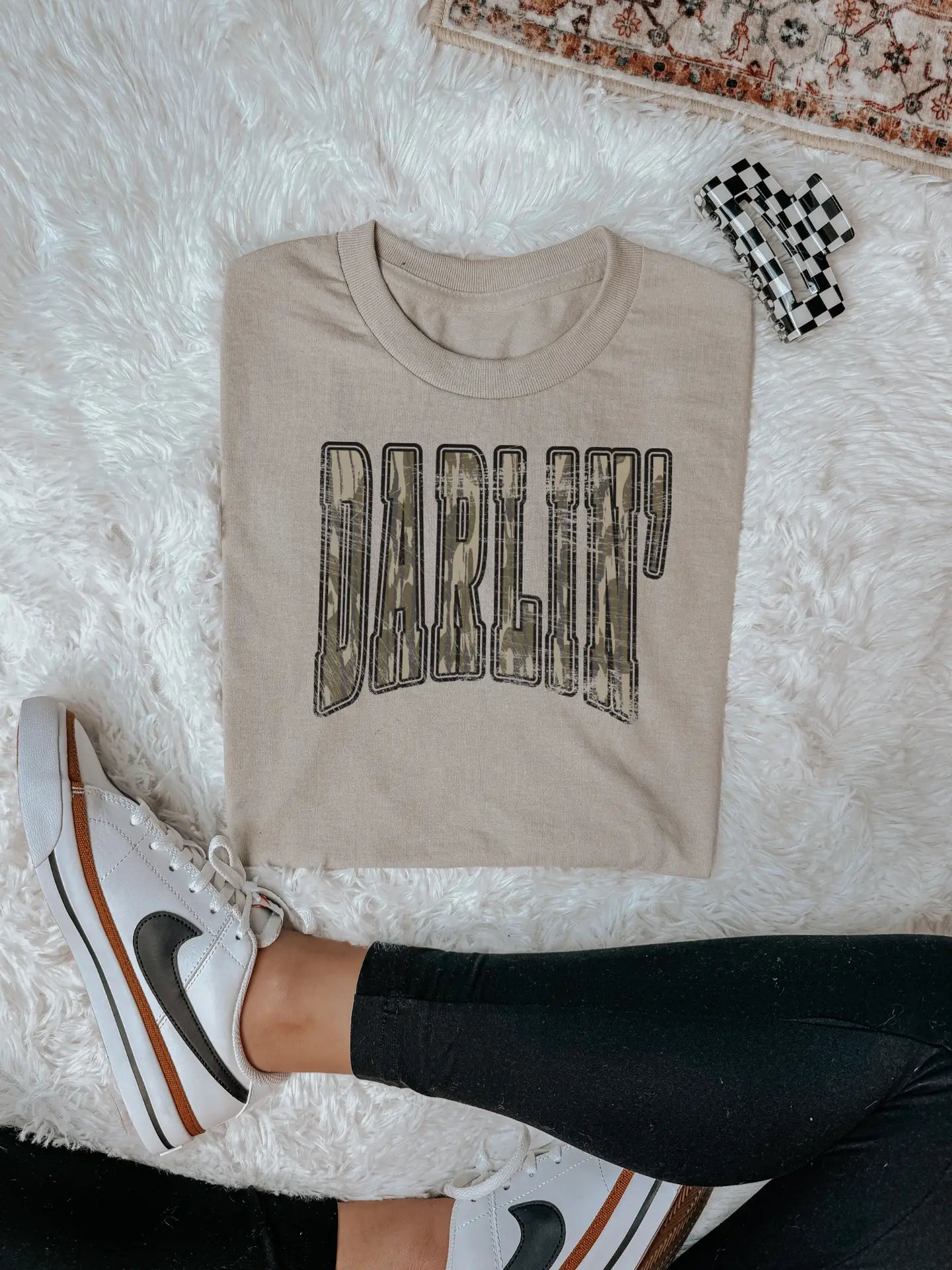 Darlin' T-shirt 2-3 week tat